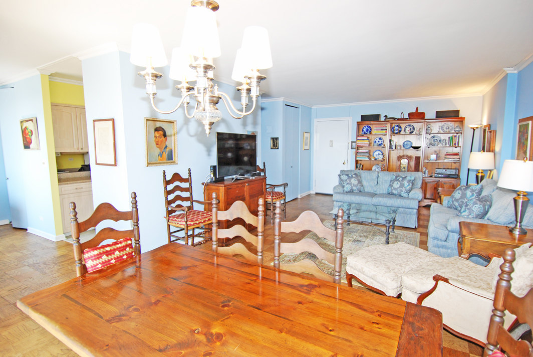 North Shore Towers Apartment