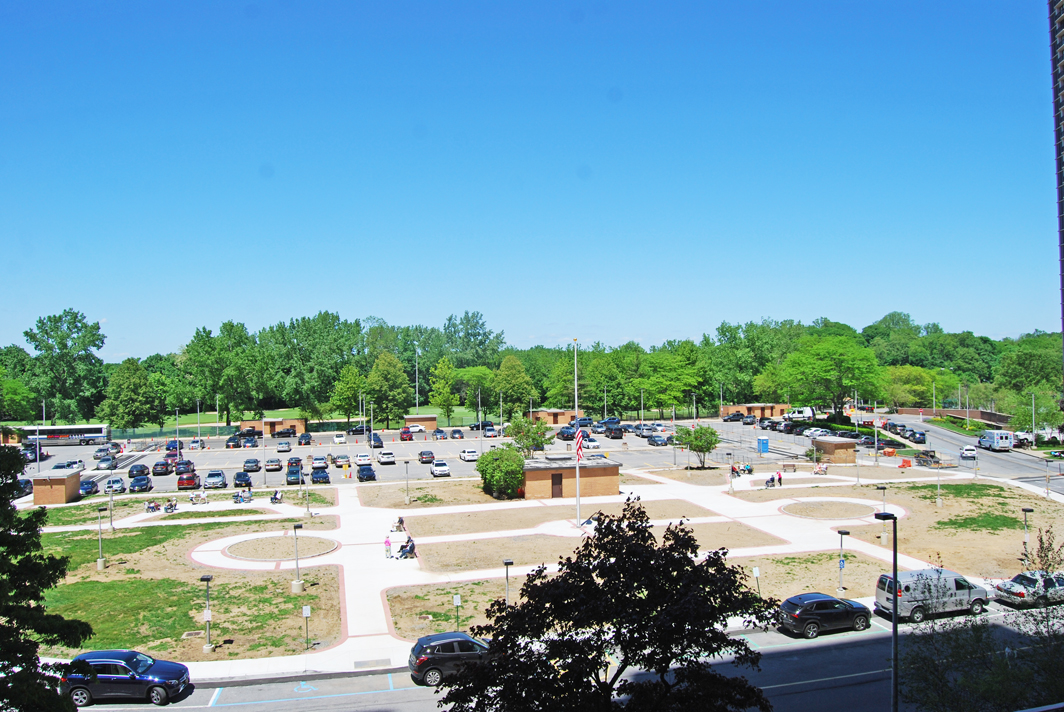 North Shore Towers Apt.