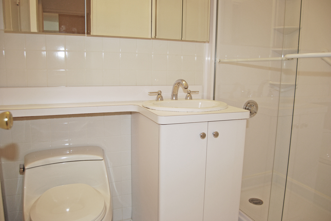 North Shore Towers Apt.