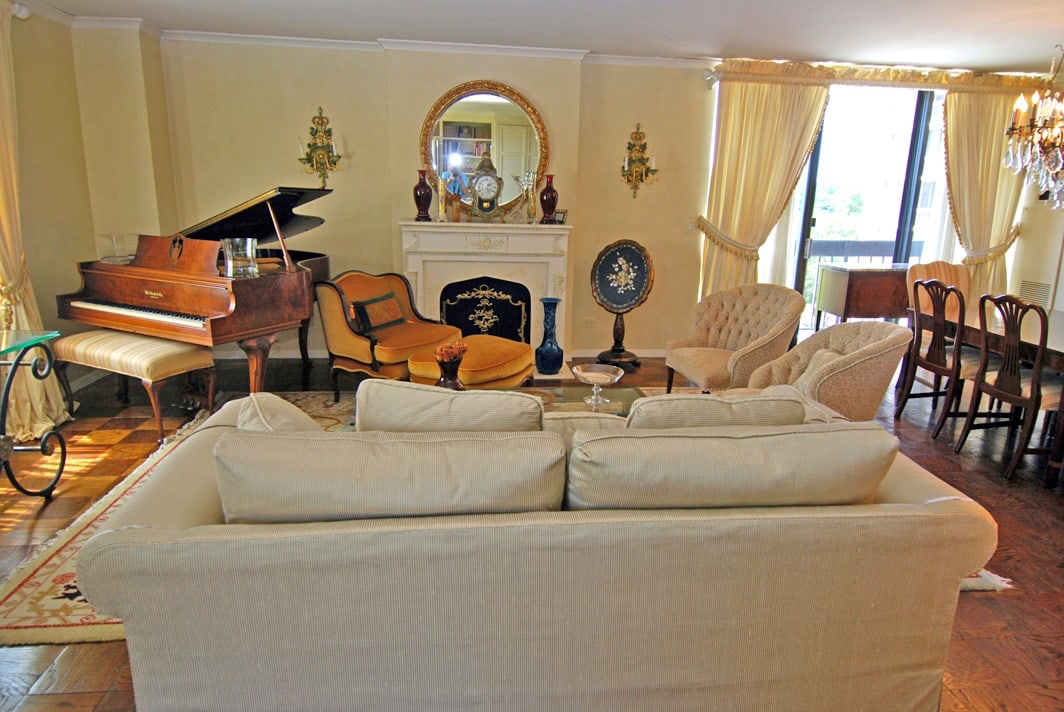 North Shore Towers Apt.