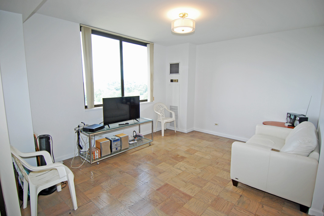 North Shore Towers Apartment