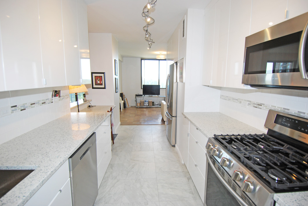 North Shore Towers Apartment