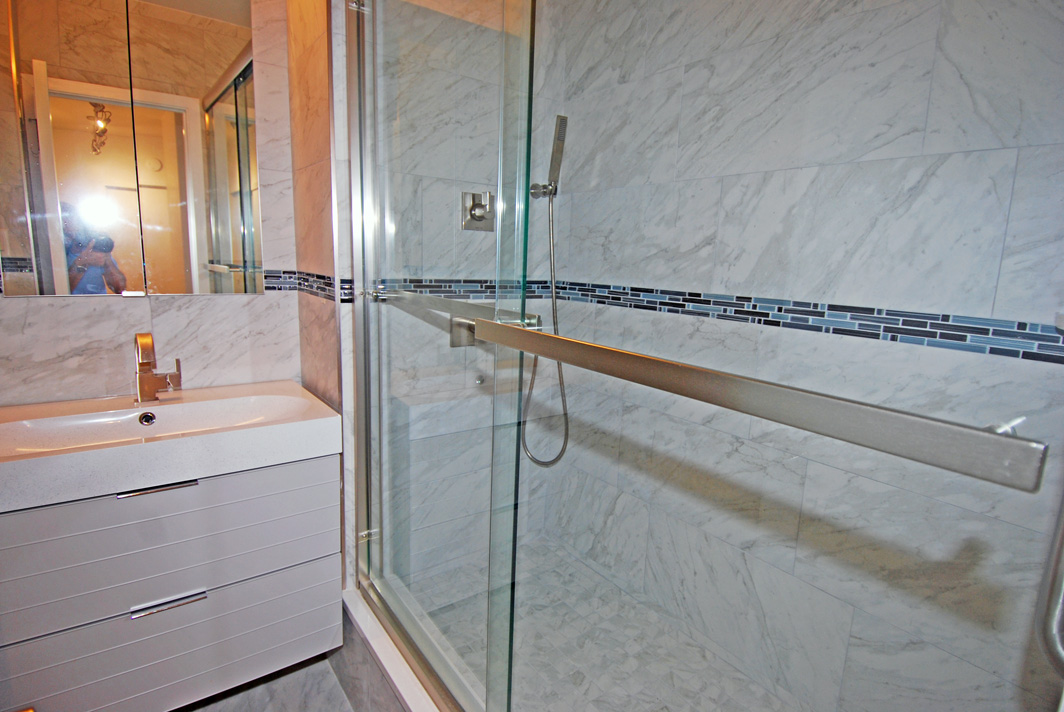 North Shore Towers Apartment