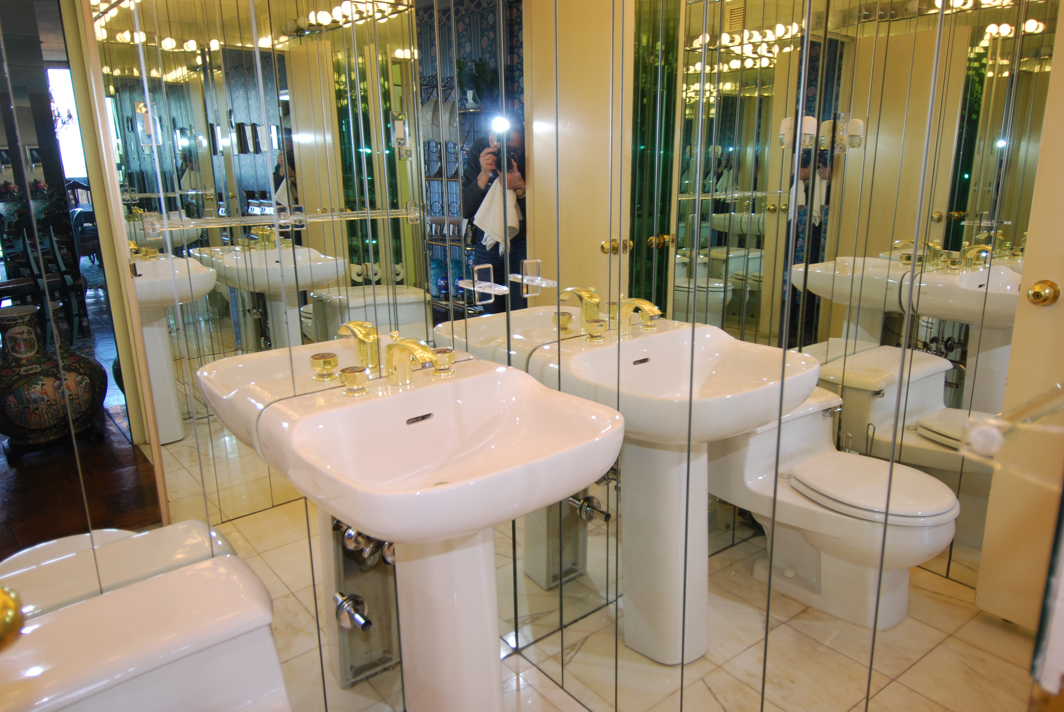 North Shore Towers Apt.