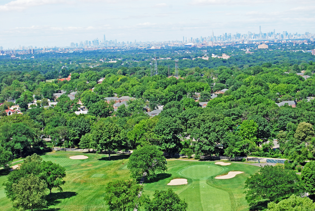 North Shore Towers Apt.