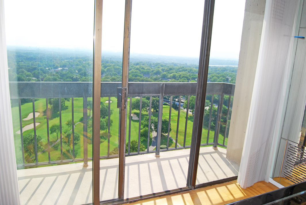 North Shore Towers Apt. 