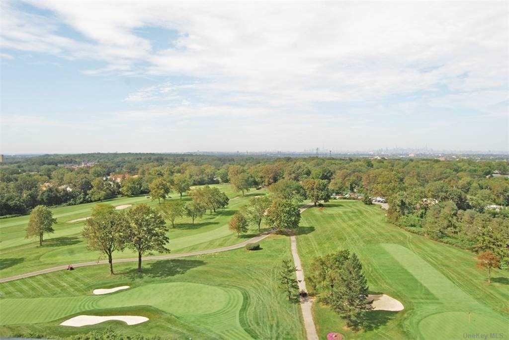 North Shore Towers Apt.