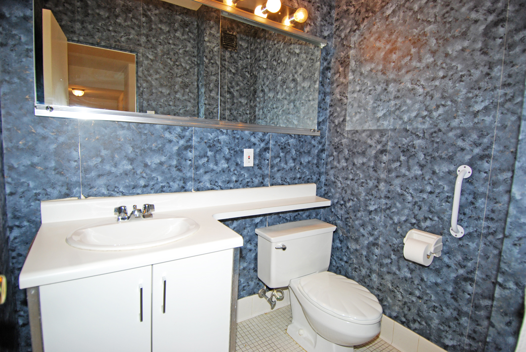 North Shore Towers Apt.