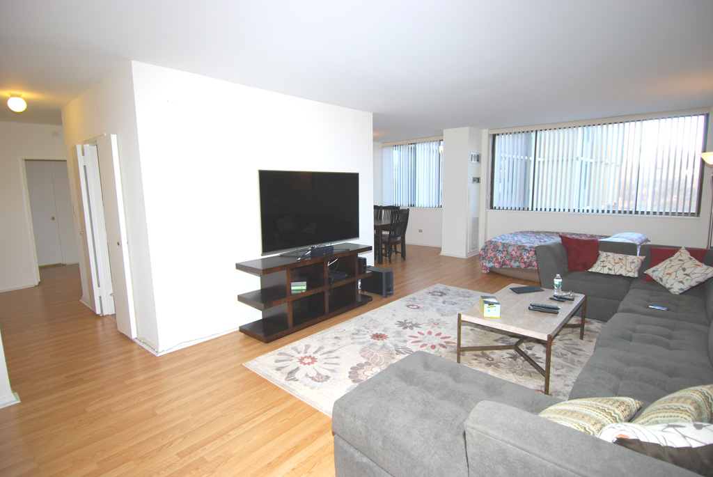 North Shore Towers Apt.