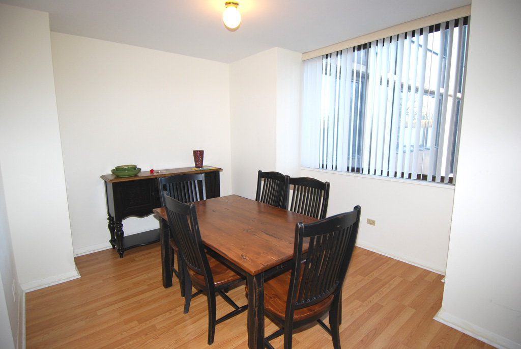 North Shore Towers Apt.