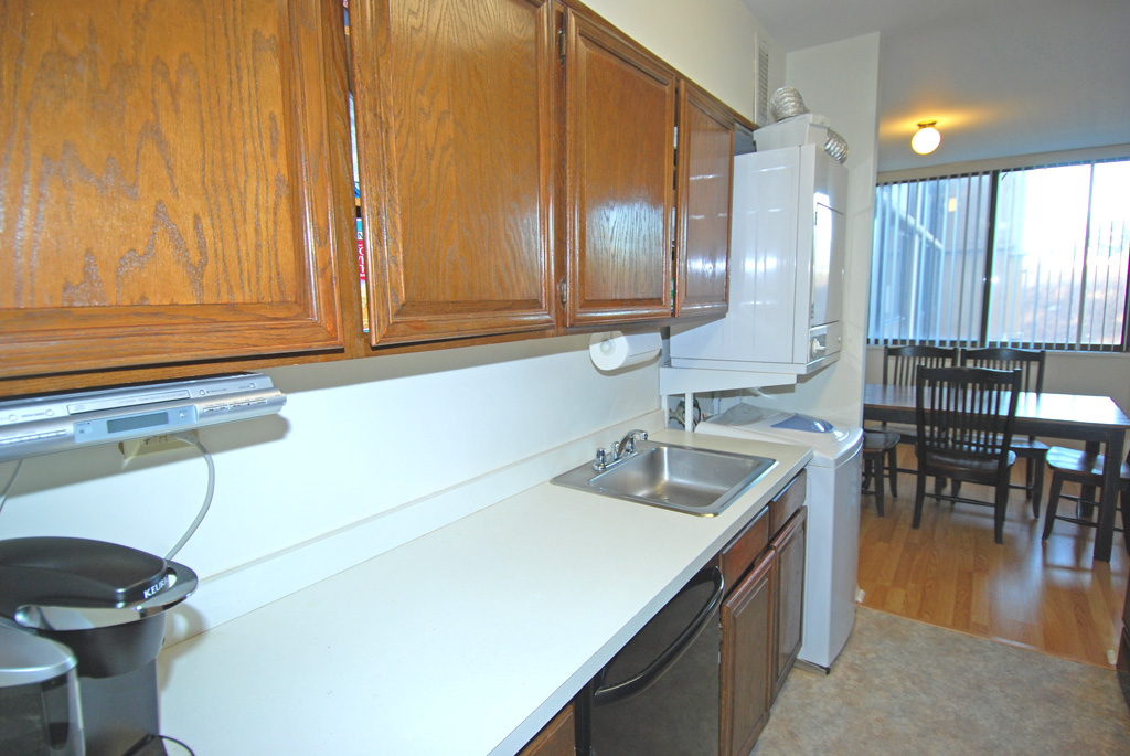 North Shore Towers Apt.