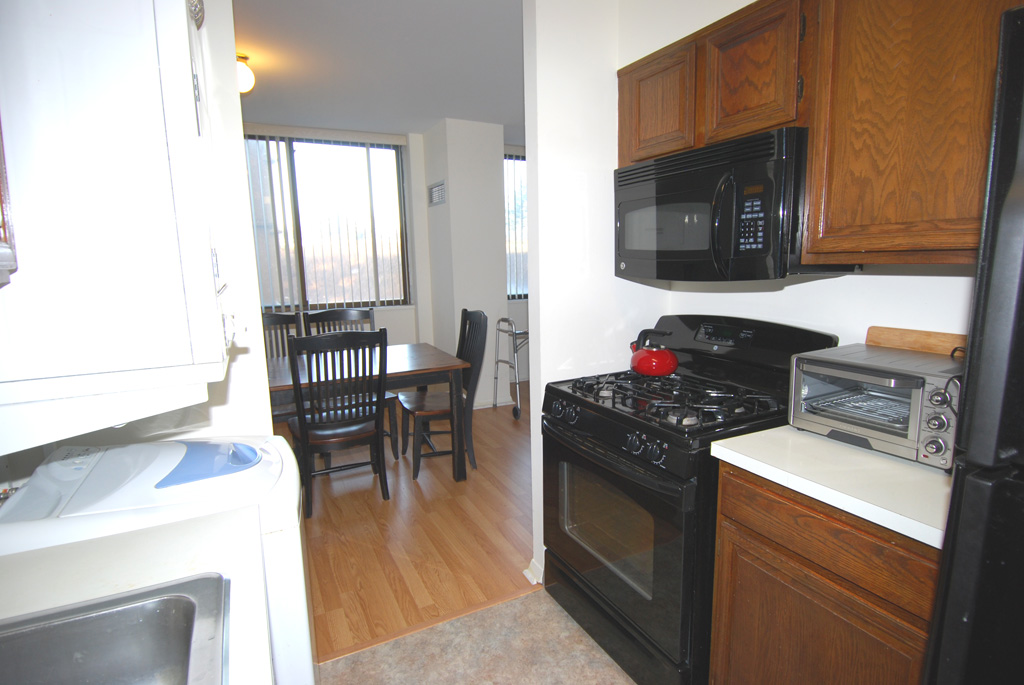 North Shore Towers Apt.