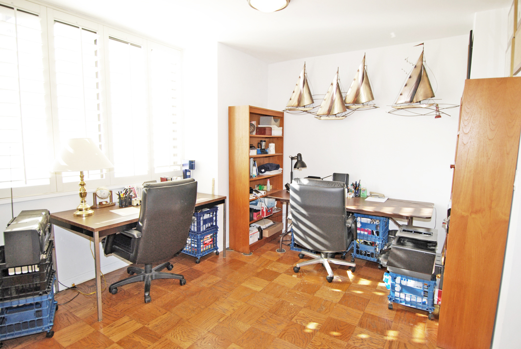 North Shore Towers Apt.