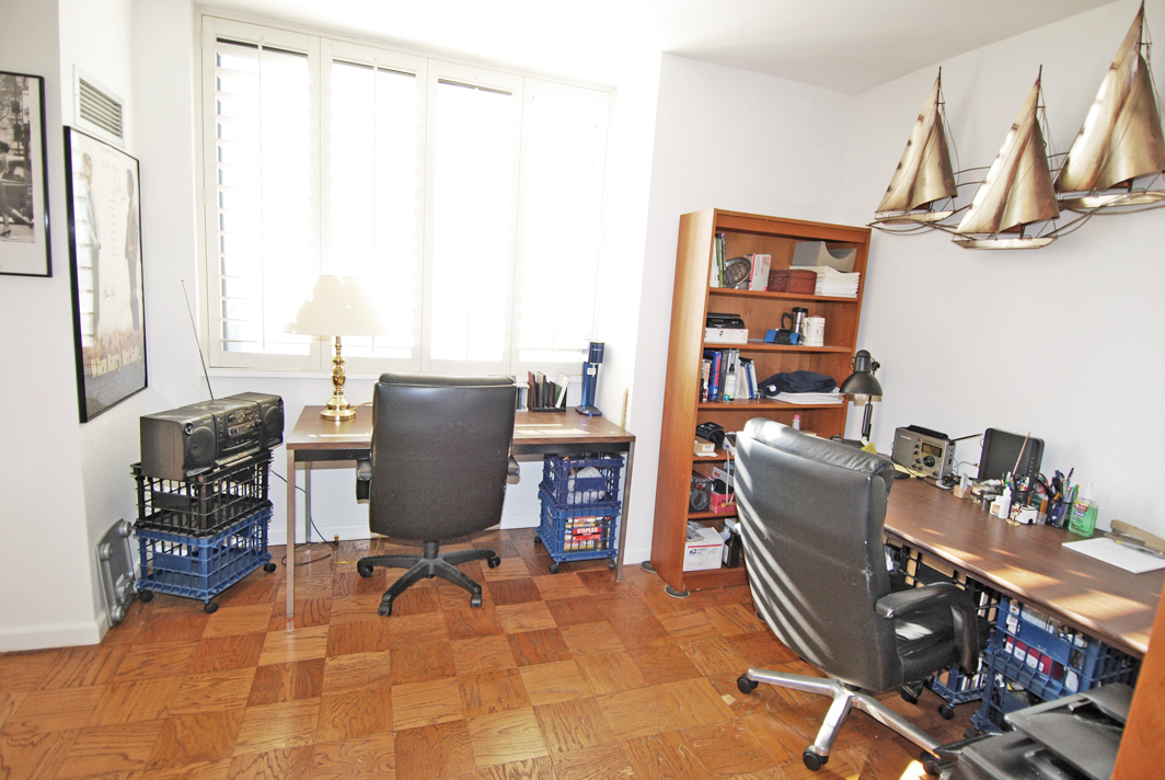 North Shore Towers Apt.