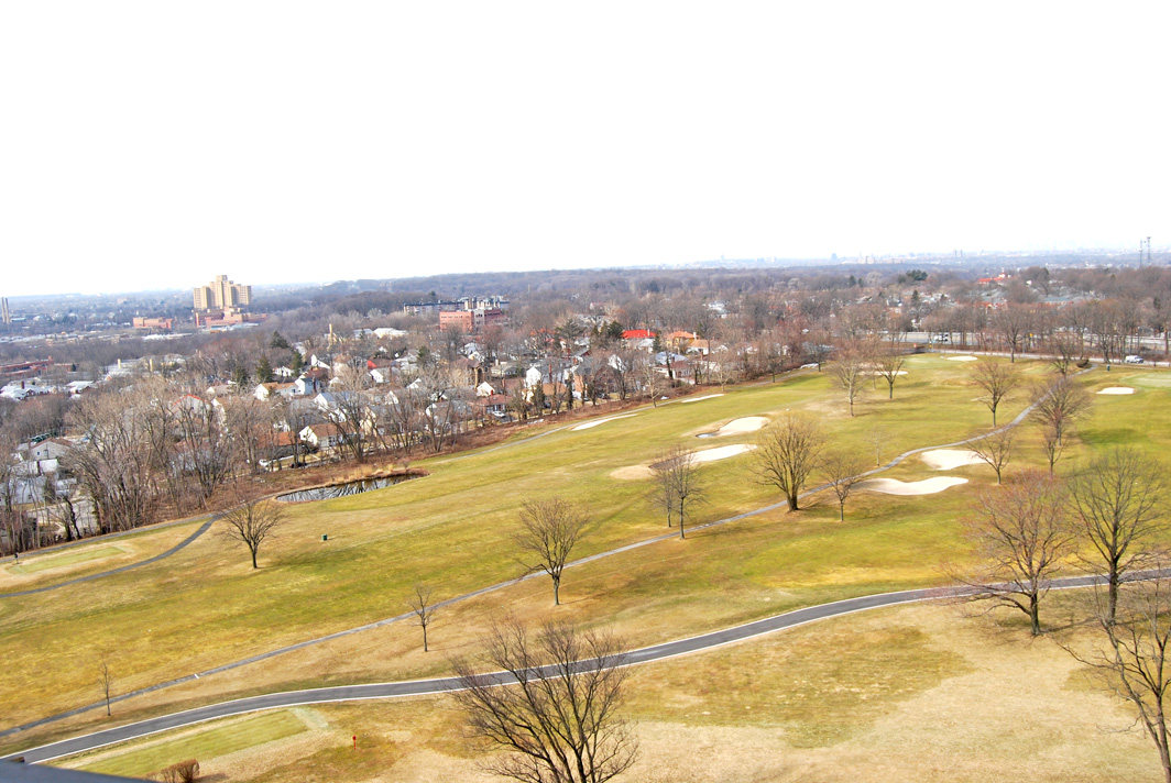 North Shore Towers Apt.