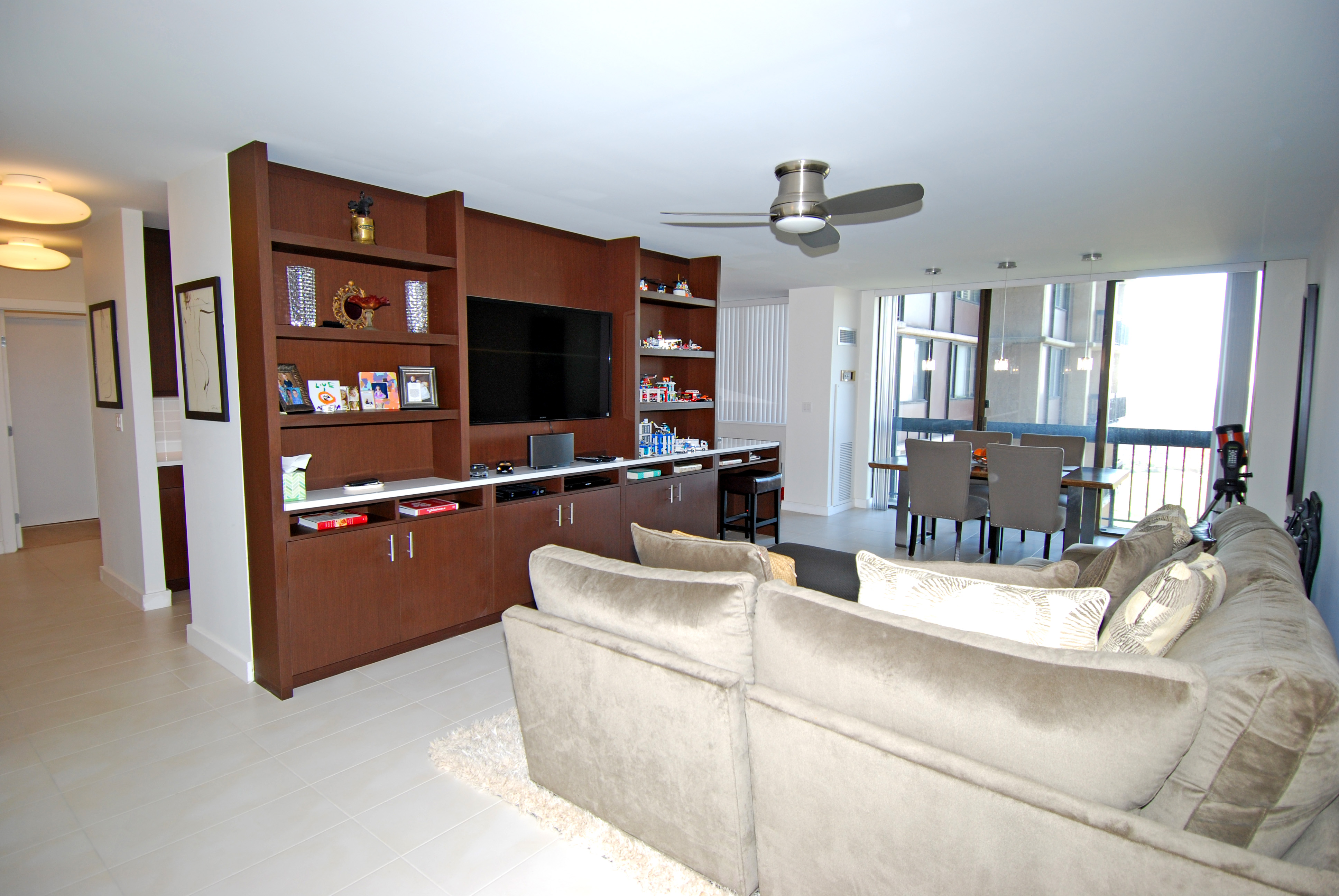 North Shore Towers Apt.