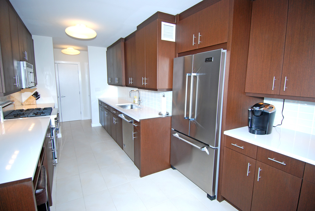 North Shore Towers Apt.