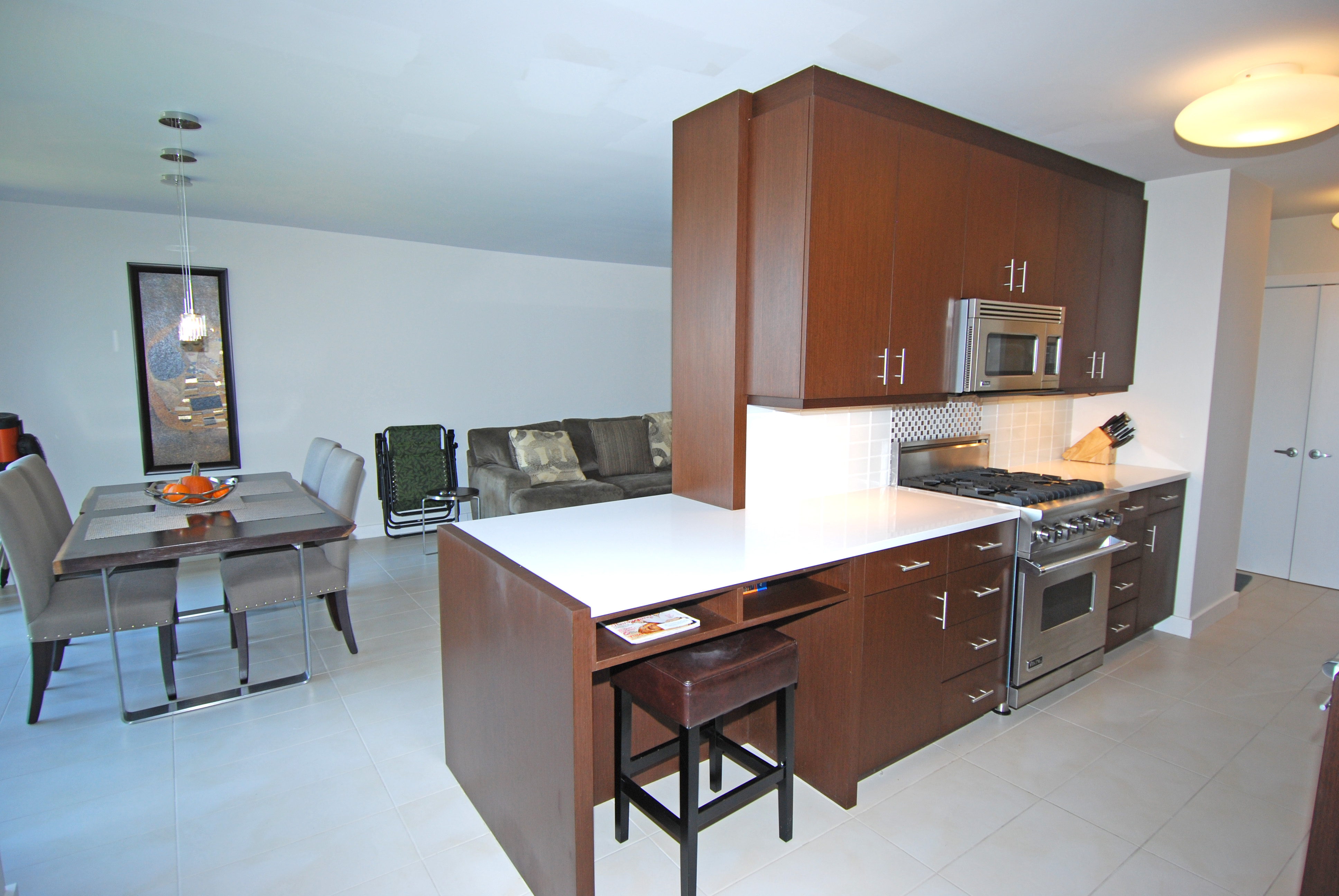North Shore Towers Apt.
