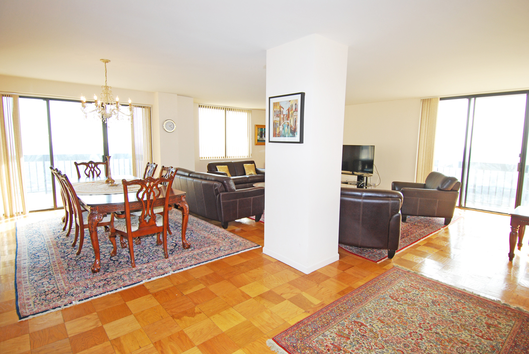 North Shore Towers Apt. 