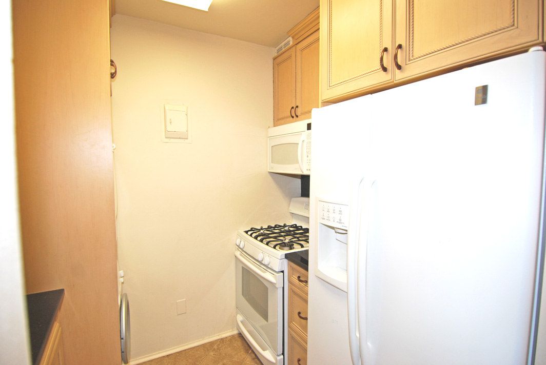 North Shore Towers Apt.