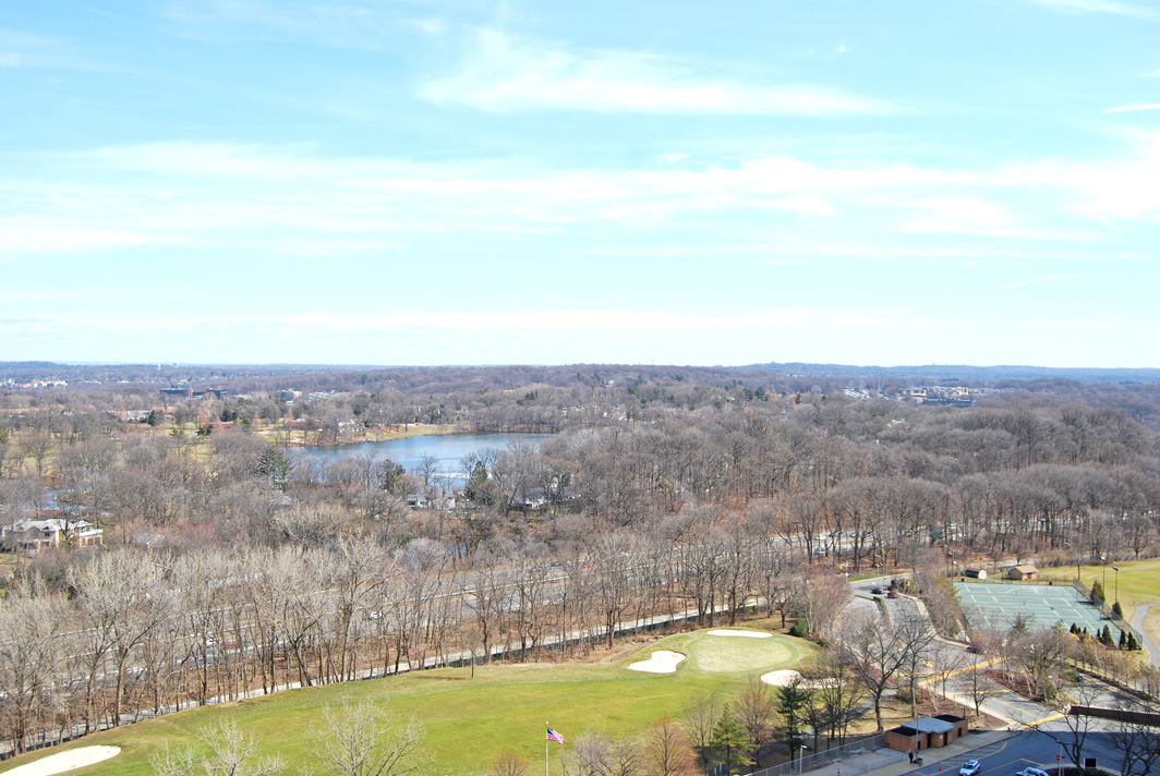 North Shore Towers Apt.