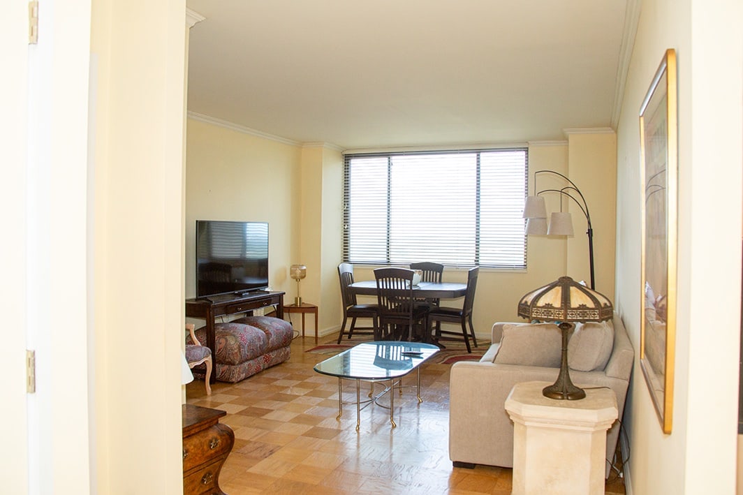 North Shore Towers Apt.