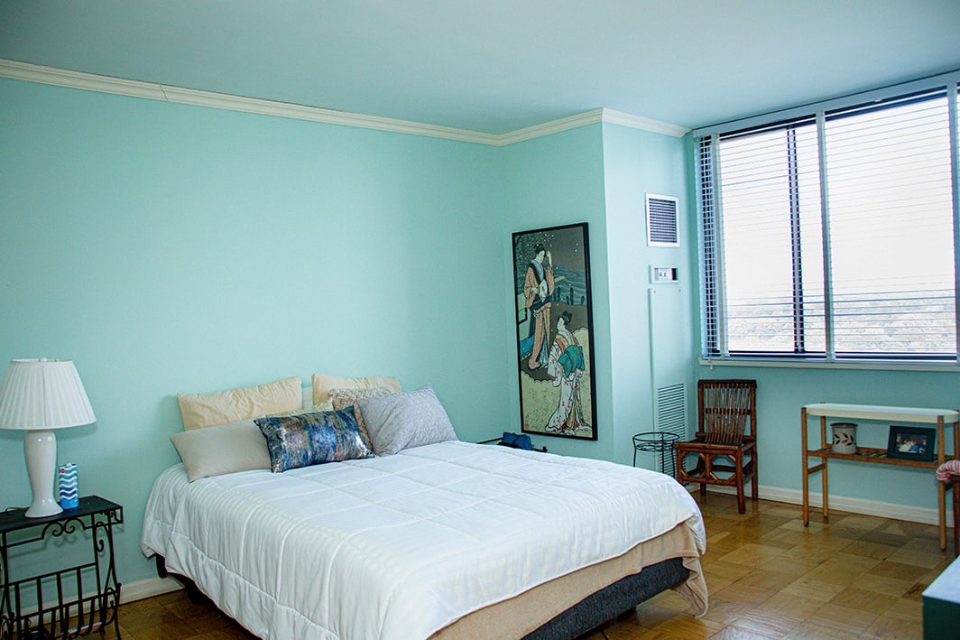 North Shore Towers Apt.