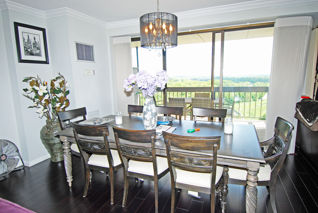 North Shore Towers Apt.