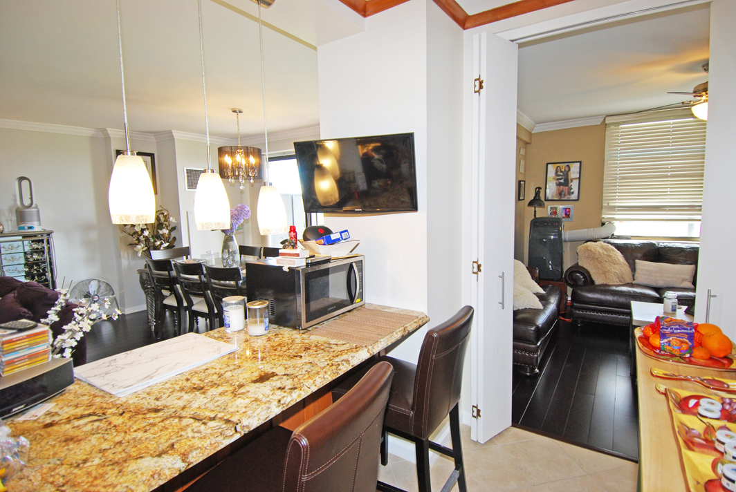 North Shore Towers Apt.