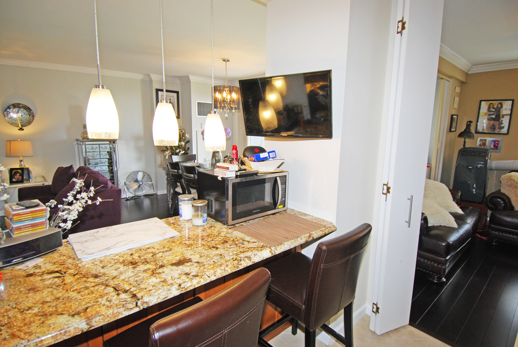 North Shore Towers Apt.