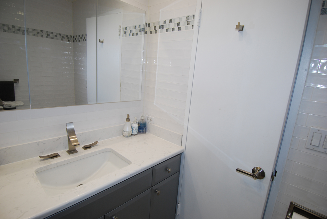 North Shore Towers Apt.