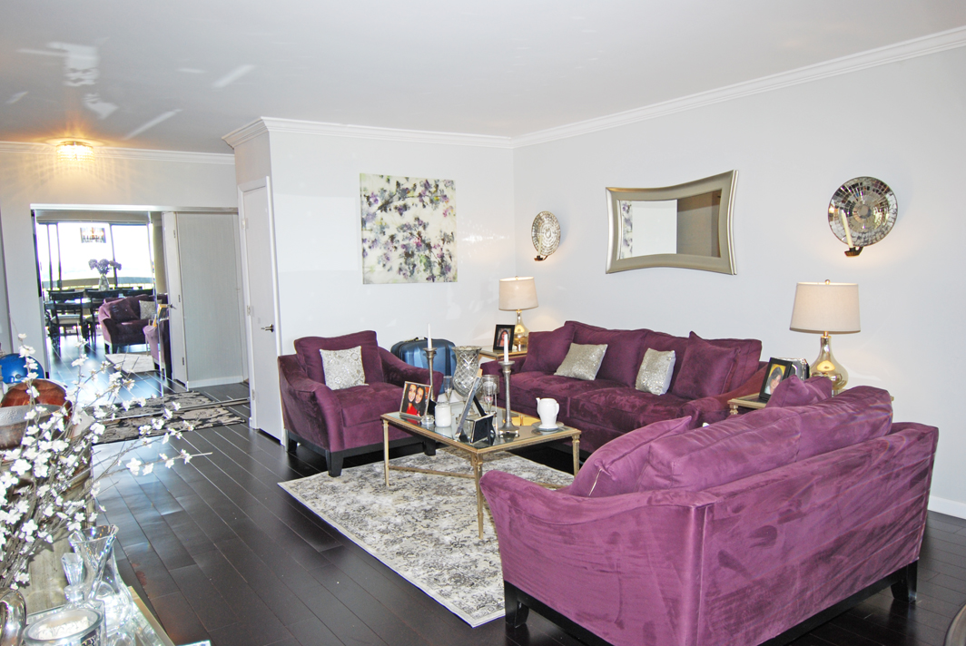 North Shore Towers Apt.