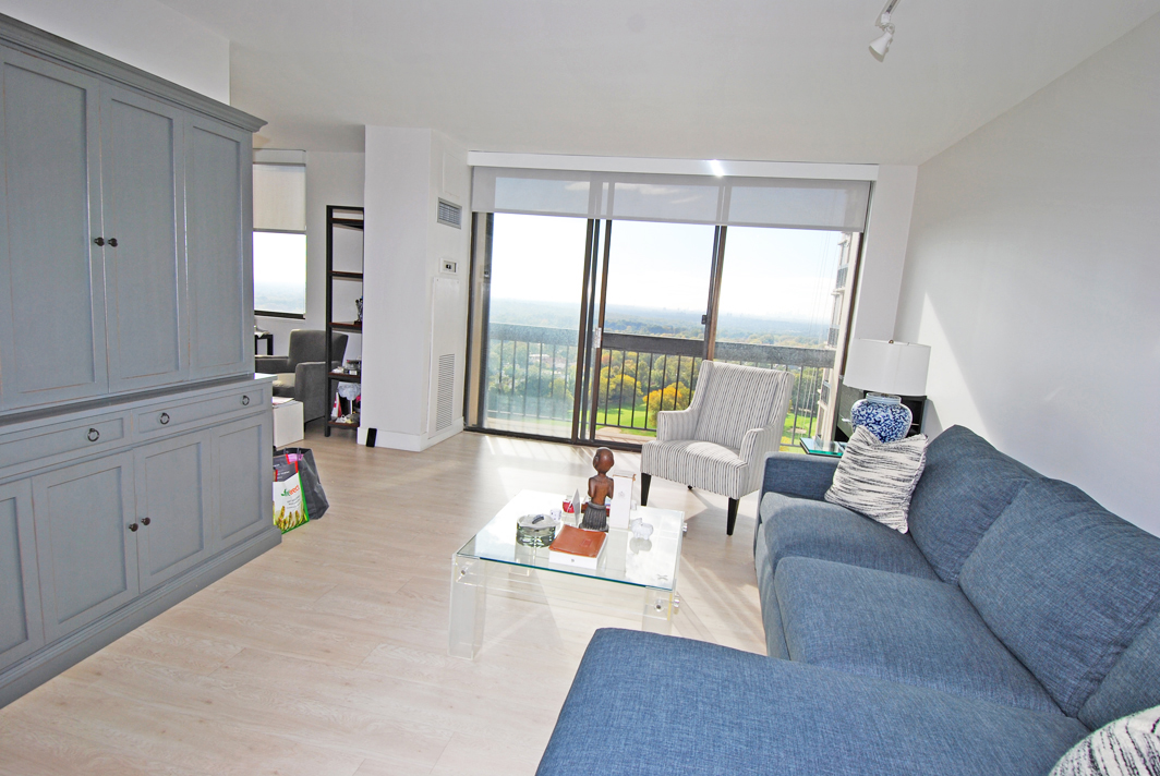 North Shore Towers Apt.