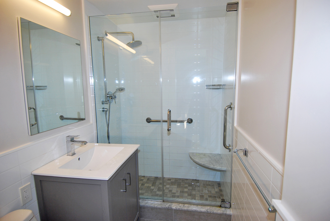 North Shore Towers Apt.