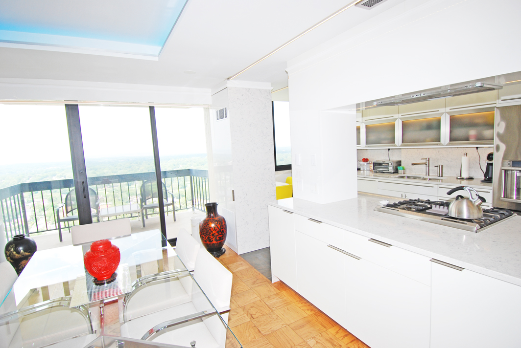 North Shore Towers Apt.