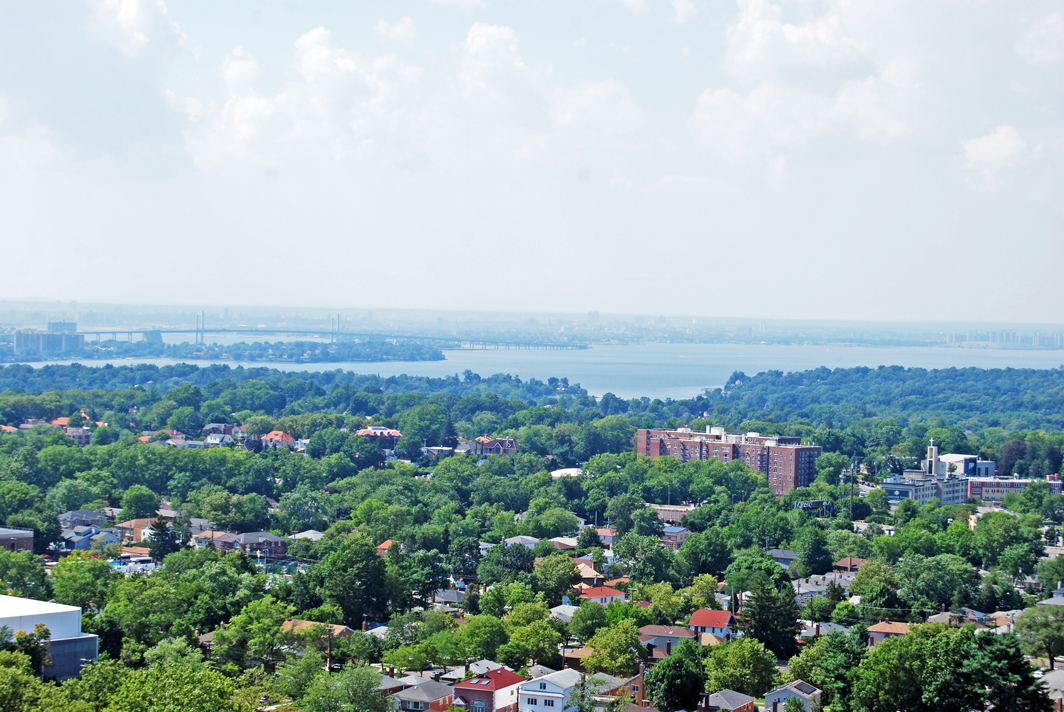 North Shore Towers Apt.