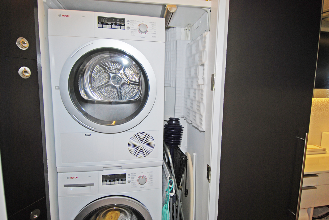 North Shore Towers Apt.