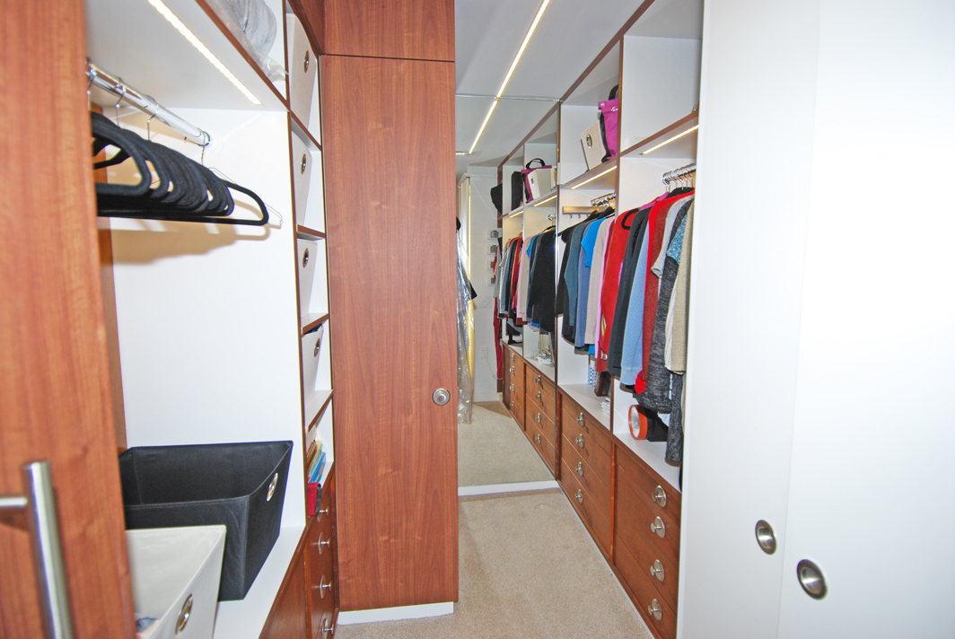 North Shore Towers Apt.