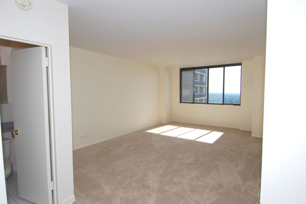 North Shore Towers Apt. - 1  bedrm., 2 baths