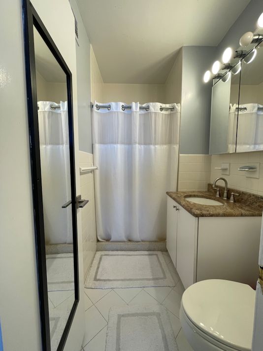 North Shore Towers Apt.