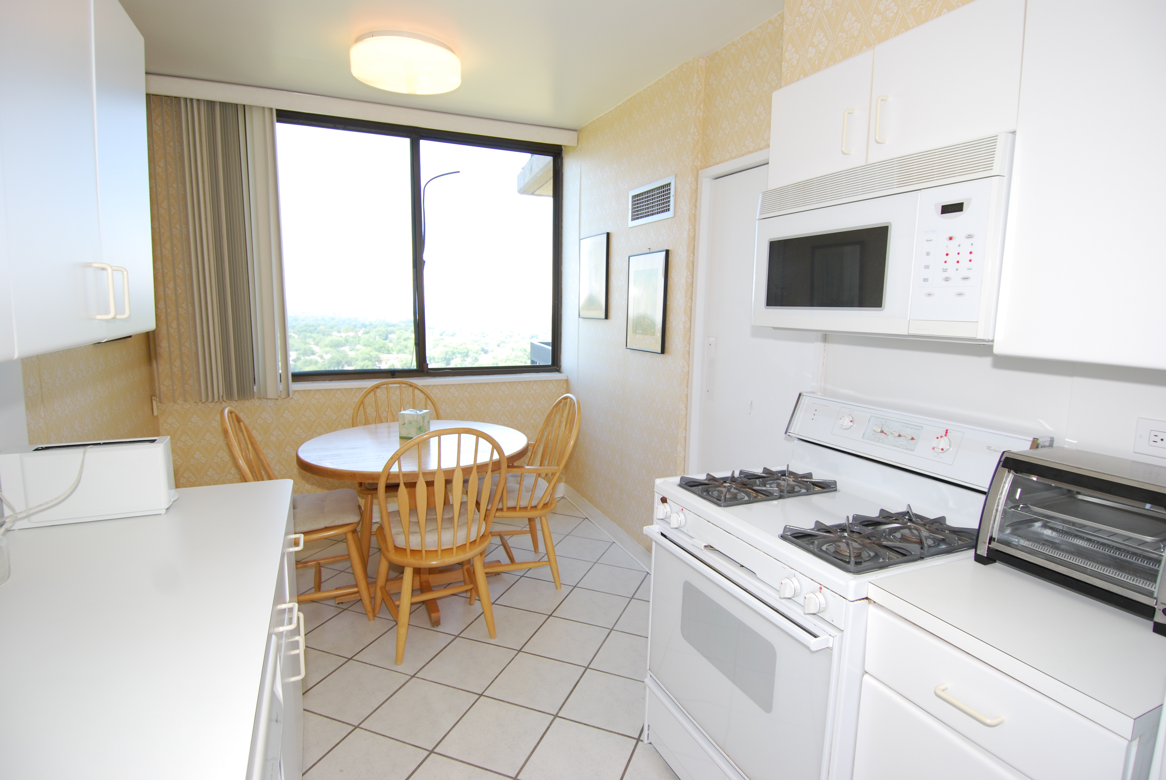 North Shore Towers Apt.