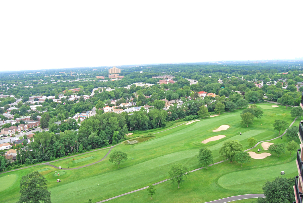 North Shore Towers Apt.