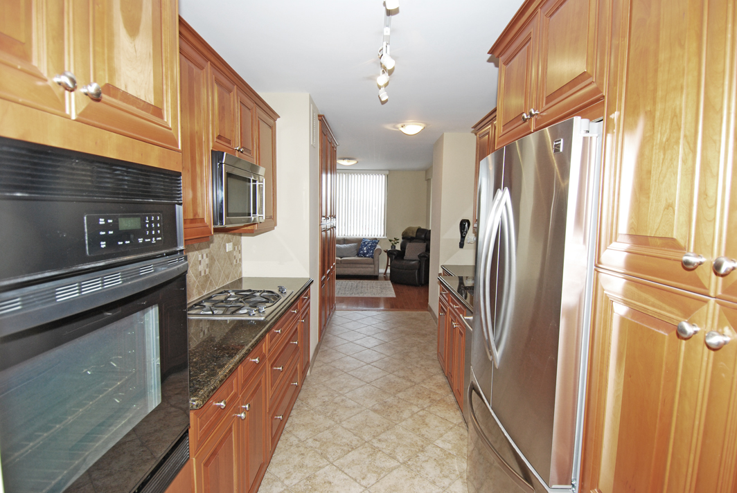 North Shore Towers Apt.