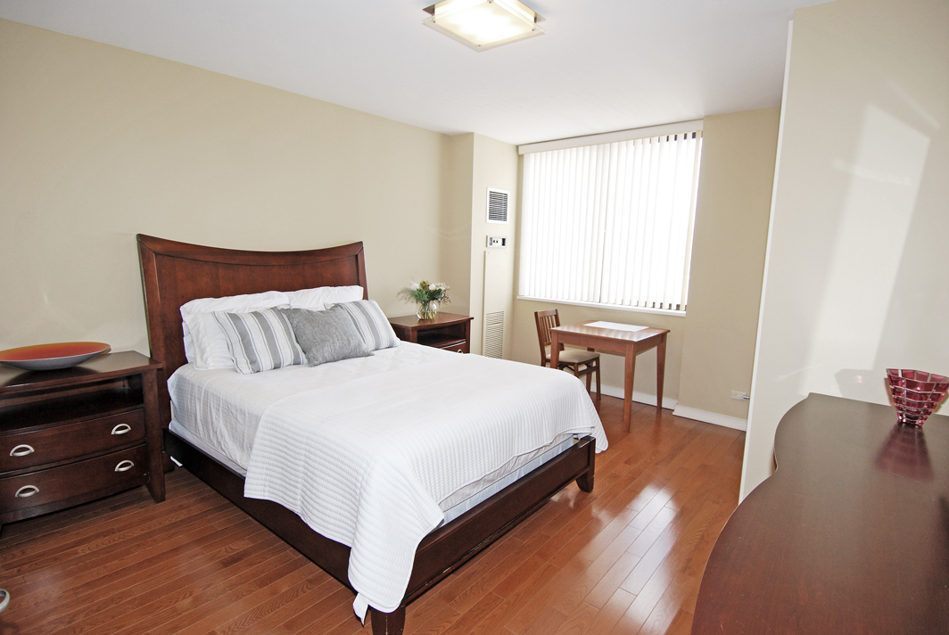 North Shore Towers Apt.