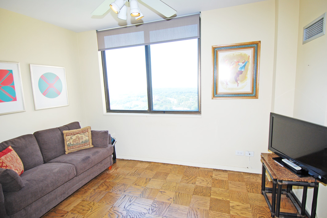 North Shore Towers Apt.