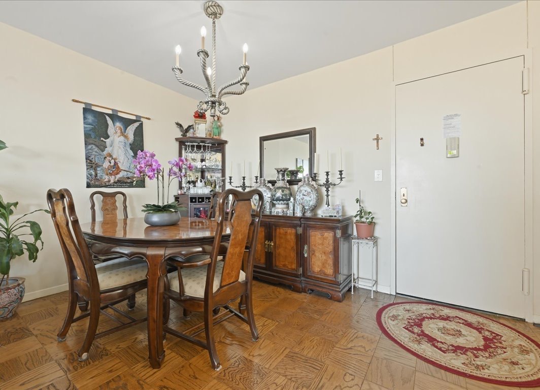 North Shore Towers Apt.