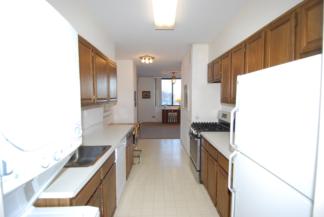 North Shore Towers Apt.