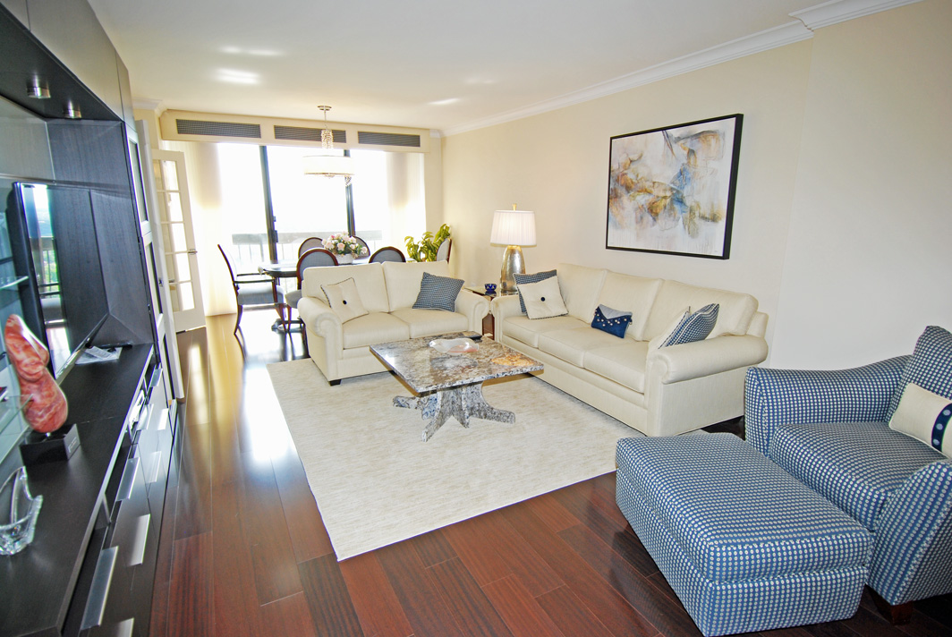 North Shore Towers Apt. 