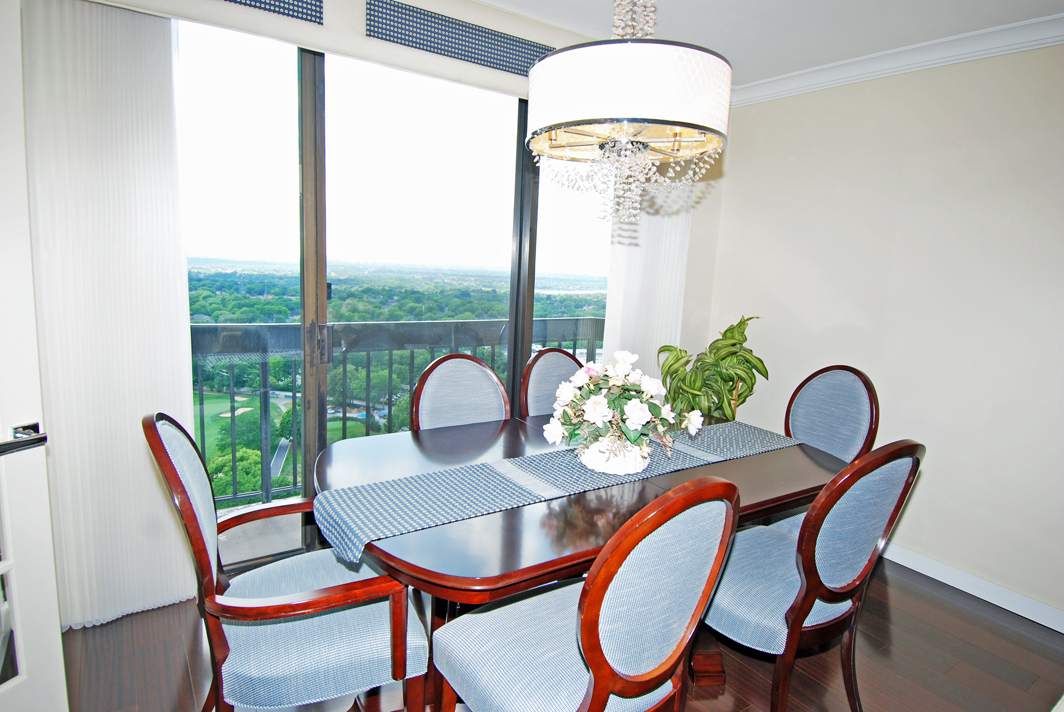 North Shore Towers Apt.