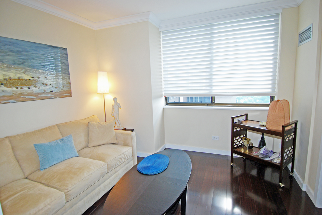 North Shore Towers Apt.